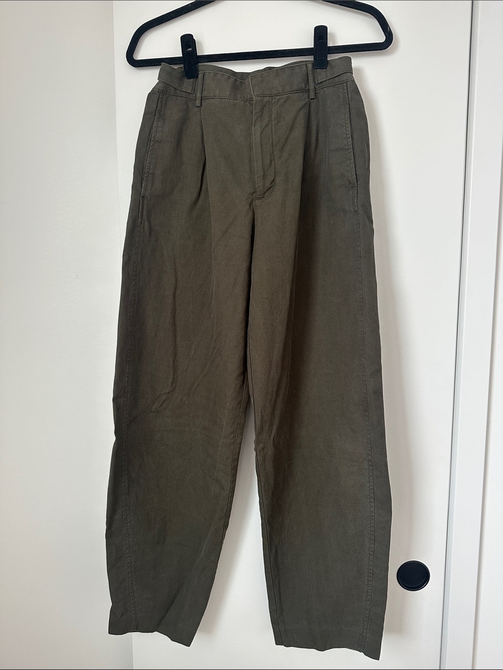Madewell Olive Straight-Leg Relaxed Chinos